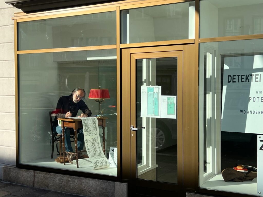 Schaufenster Büro der Detektei